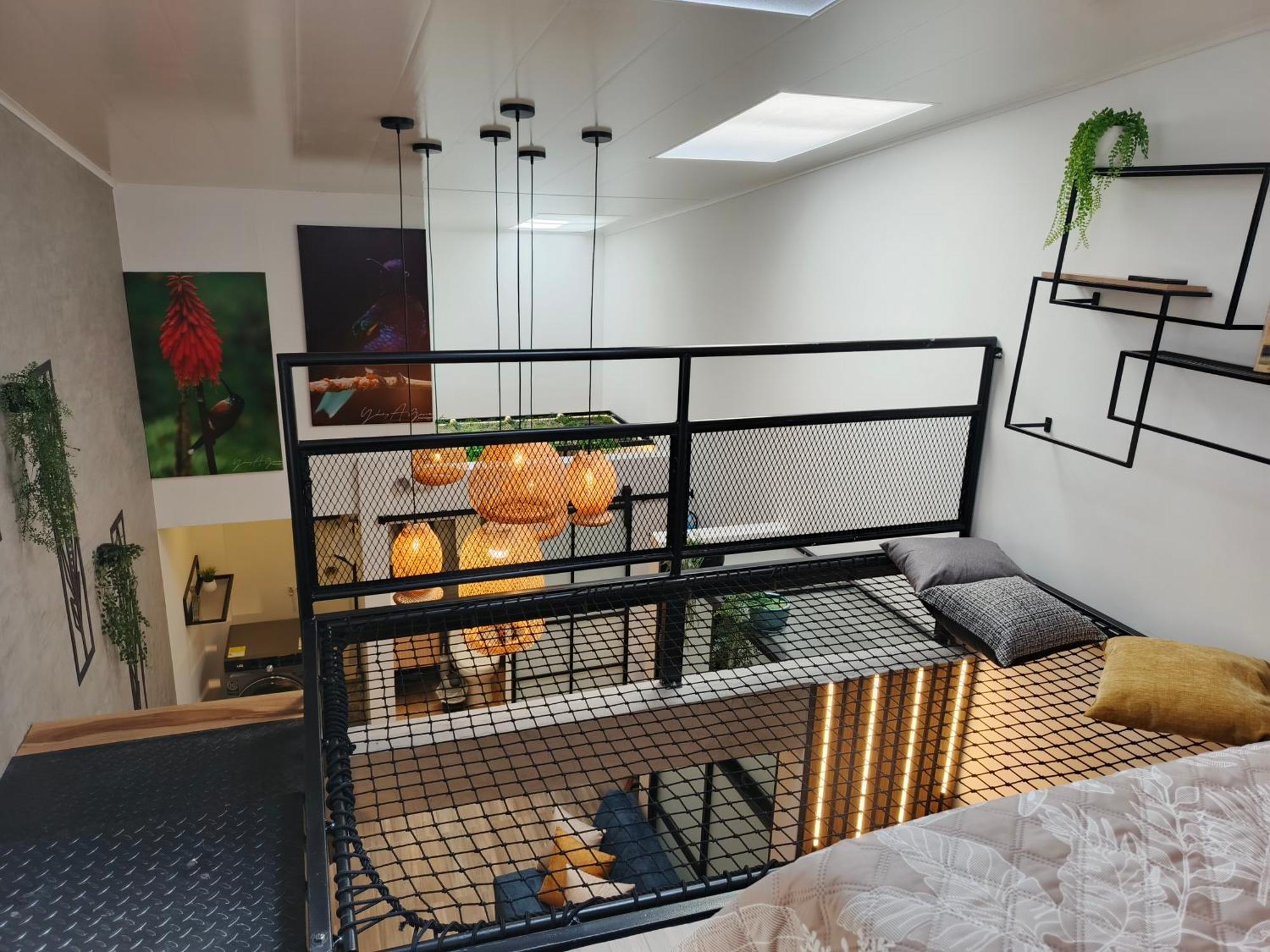 Hope Aparta Lofts