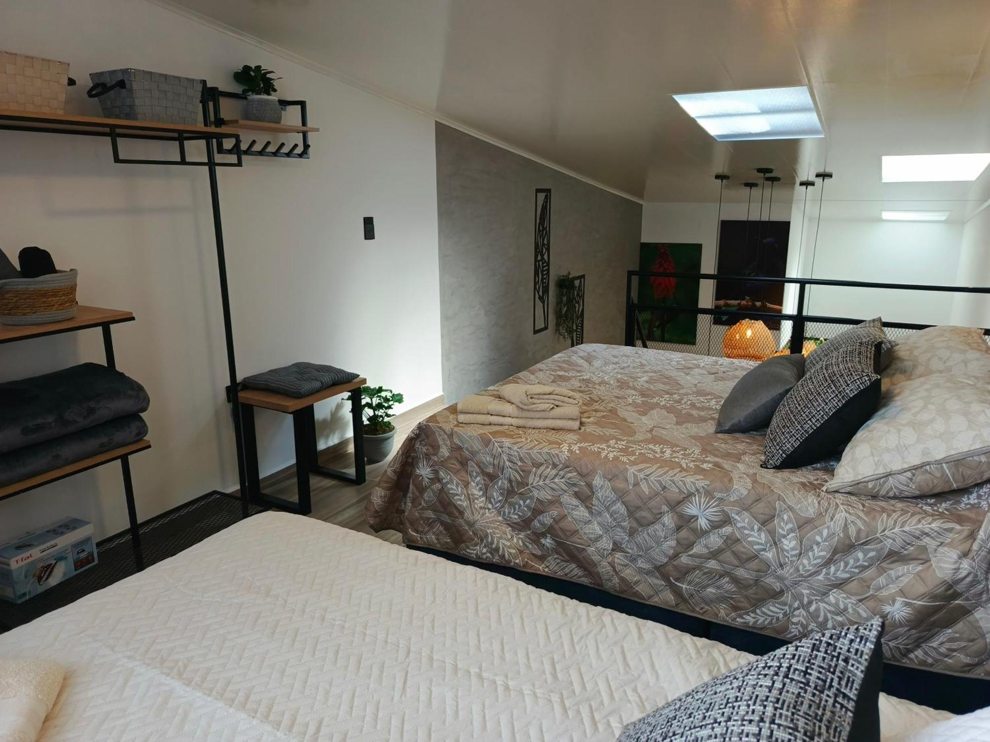 Hope Aparta Lofts *