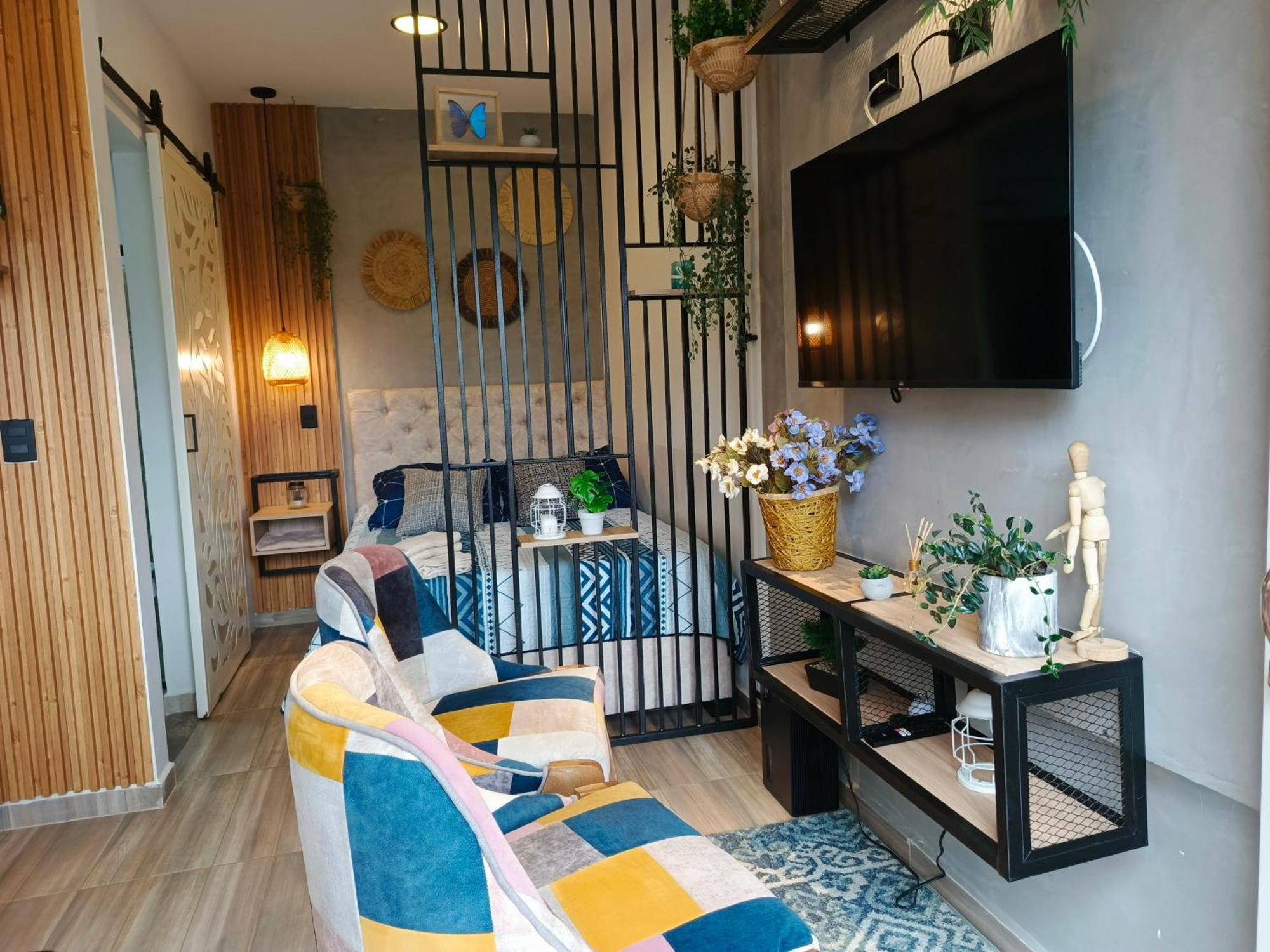 Hope Aparta Lofts *
